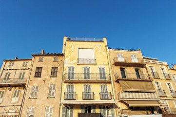 Stadthäuser Saint-Tropez Hafen