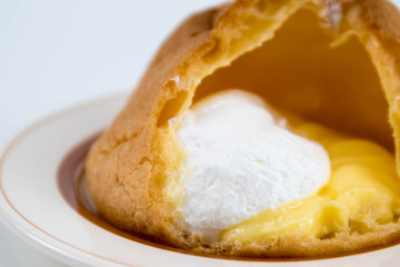 シュークリーム