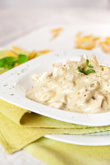 Penne with parmesan cheese sauce