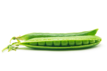 fresh green peas 