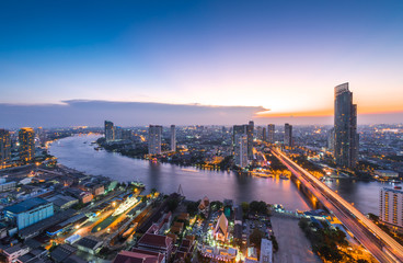 Bangkok view for Sa thorn unique tower - obrazy, fototapety, plakaty