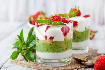 Creamy dessert with strawberries and kiwi
