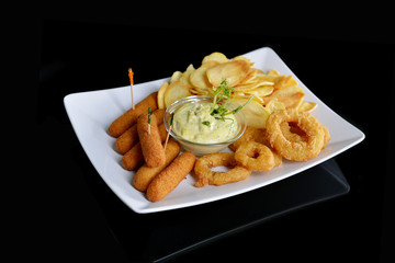 tasty fish sticks and potatoes
