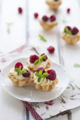 Sweet tartalette with fresh raspberries