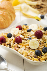 Light, delicious breakfast with cereal and fruit.