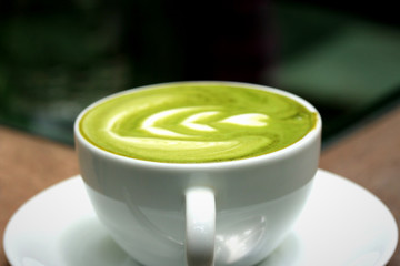 Green tea and milk