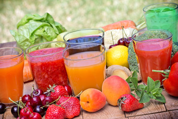 Juices and smoothies - Healthy drinks   