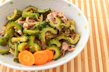 沖縄料理　ゴーヤチャンプルー