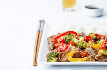 pepper broccoli beef stir fry