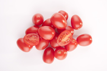 pomidory czerwone śliwkowe, grupa - obrazy, fototapety, plakaty