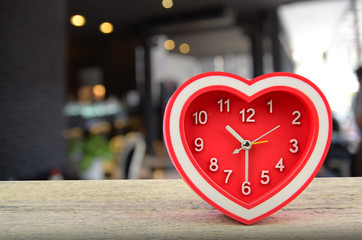 Red heart clock