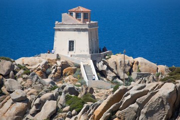 Fototapeta na wymiar Capo Testa - der nördlichste Punkt Sardiniens mit Blick auf Korsika