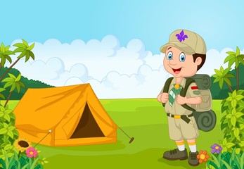 Obraz na płótnie Canvas Cartoon little boy scout with tent