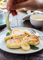 pancakes from cottage cheese  with banana, condensed milk,select
