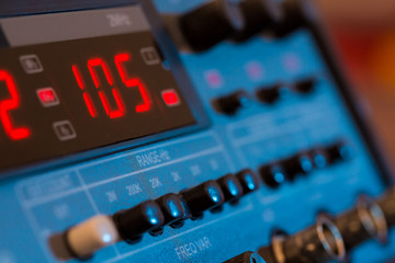 FM VHF and HF transceiver for radio communication and broadcasti