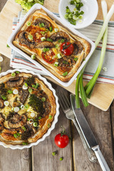 Quiche Lorraine with chicken, mushrooms and broccoli
