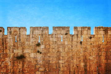Obraz premium Mur obronny starożytnej świętej Jerozolimy