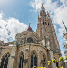 Fototapeta na wymiar Onze-Lieve-Vrouwekerk Brugge (Liebfrauenkirche Brügge)
