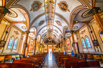 Fototapeta na wymiar Interior of Zarcero's Catholic Church