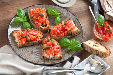 Frische italenische bruschetta 