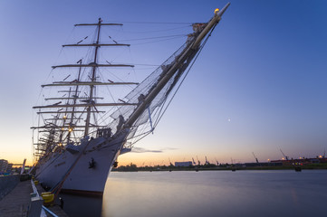 Fototapeta premium great sailing ship moored at the wharf 
