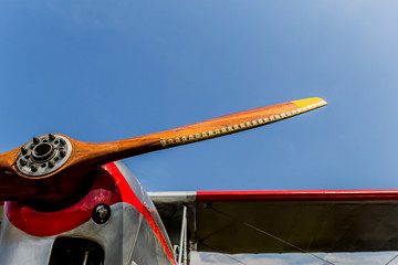 Détail de véhicule de collection, l'hélice © Gerald Villena