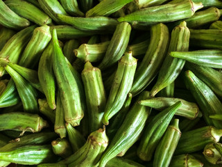 grouping of raw okra 