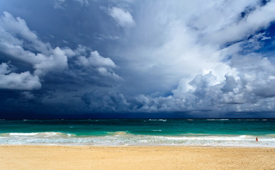 colorful view of the ocean and clouds