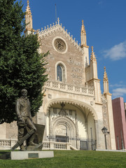 Fototapeta na wymiar Jeronimos Church in Madrid