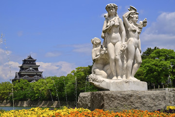 Hiroshima Castle & Statue