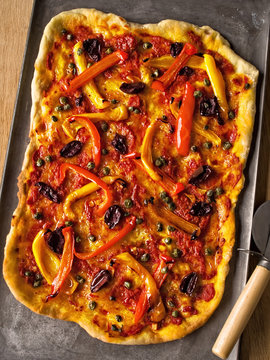 Rustic Italian Thin Crust Vegetarian Pizza