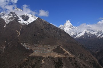 Phortse, Sherpa village on the way to Everest Base Camp, Ama Dablam