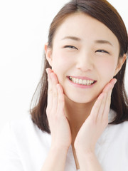 スキンケア・若い女性