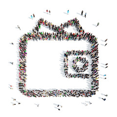 people in the shape of purse.