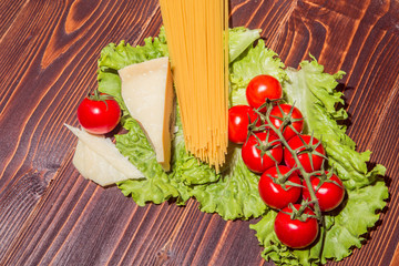 fresh pasta with tomato