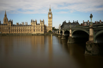 Fototapeta na wymiar London skyline include Westminster Palace and Big Ben