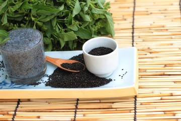 Basil seeds for fiber beverage and raw seed