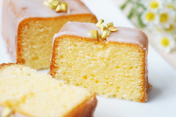 Weekend Citron Cake