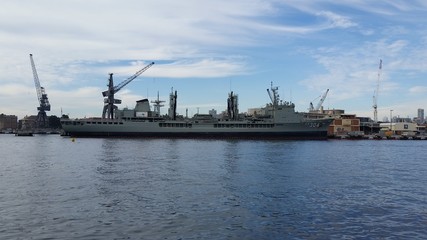 Fototapeta premium Navires de guerre, Wooloomooloo, Sydney, Australia