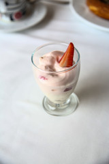Yoghurt with strawberry