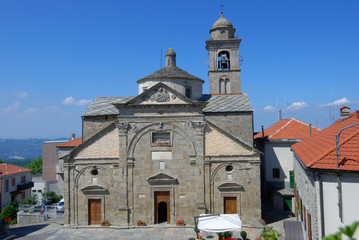 Roccaverano, la chiesa parrocchiale dell'Annunziata 