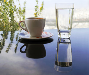 glasses reflections on the table