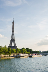 Fototapeta na wymiar Symbole de Paris - Paris, France