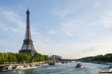 Fototapeta na wymiar Visite de Paris - Paris, France