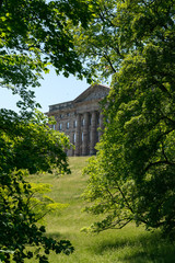 Fototapeta na wymiar Das Schloss Wilhelmshöhe in Kassel