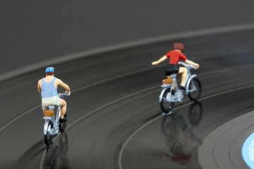 Two model people in cycle race