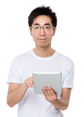 Man use of tablet pc