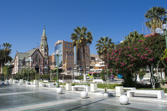 サン・マルコ教会とコロン広場