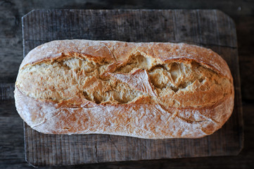 brot schneiden