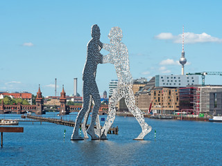 Molecule Man in der Spree